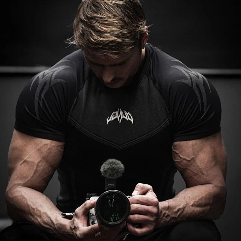 Sports T-shirt, men's tight fitness wear, high elasticity, quick drying, American trendy brand [Chinese size]